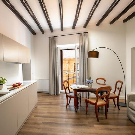 Boutique Hotel Campo De' Fiori Roma Esterno foto