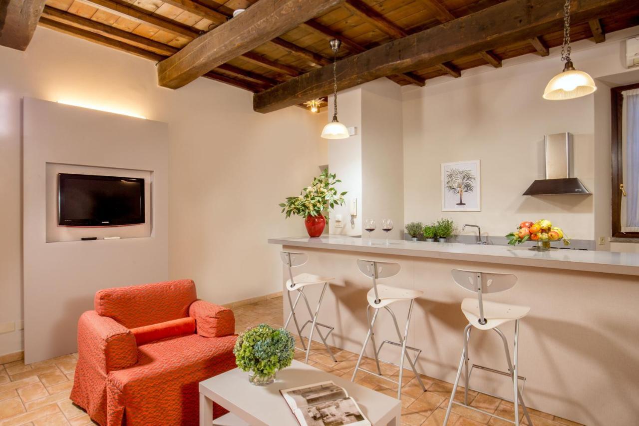 Boutique Hotel Campo De' Fiori Roma Esterno foto