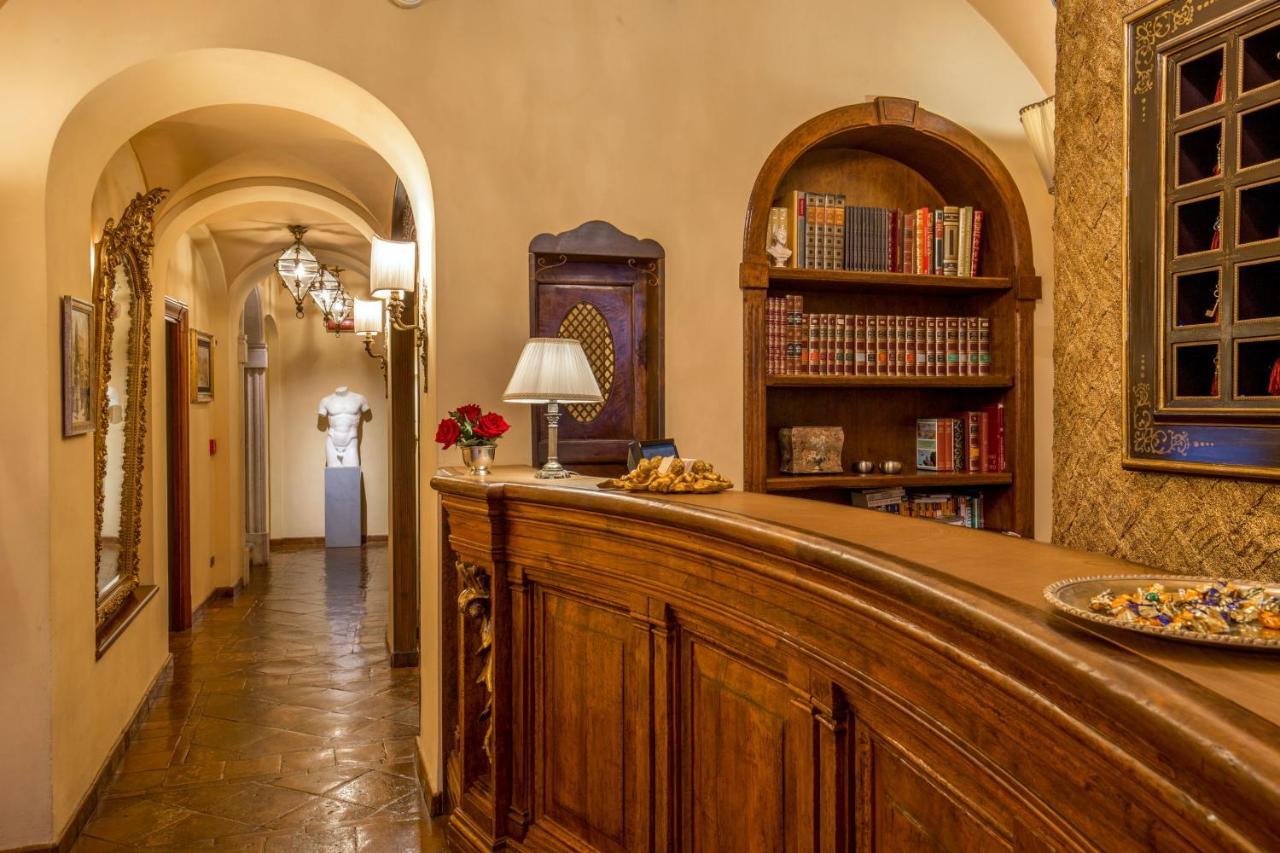 Boutique Hotel Campo De' Fiori Roma Esterno foto